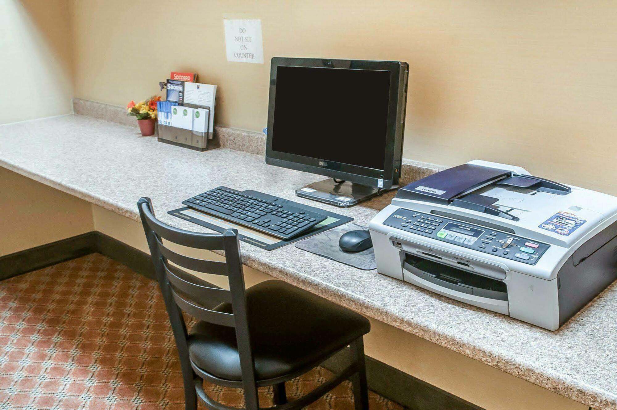 Comfort Inn & Suites Сокоро Екстериор снимка